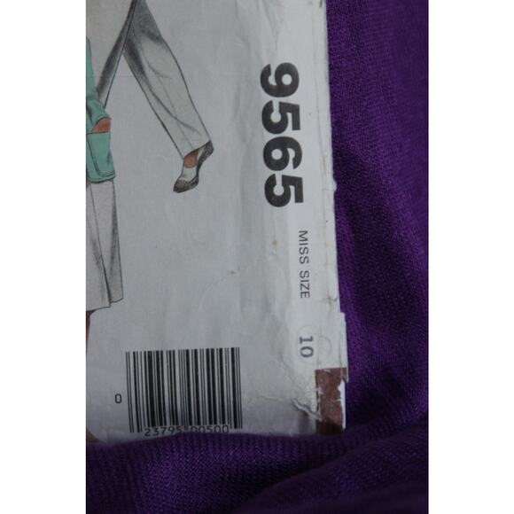 McCalls 9565 Sewing pattern suit blazer shirt skirt pants size 10 - Picture 2 of 6